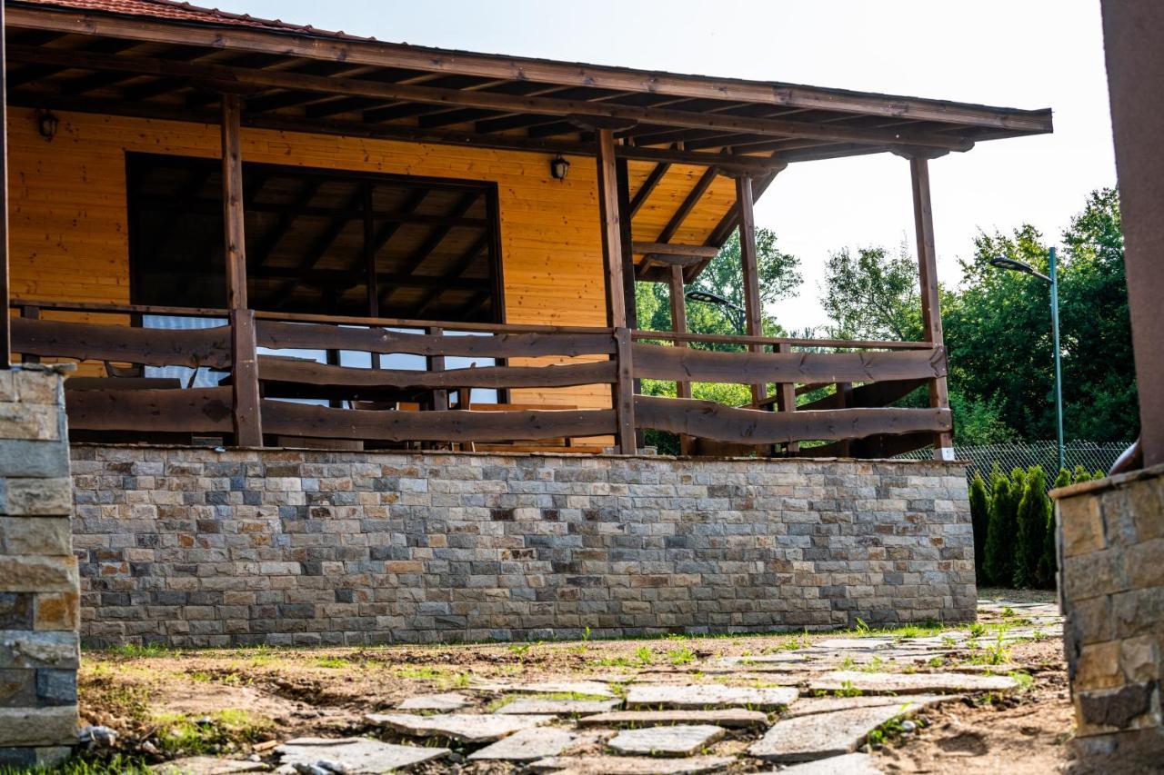 Етно Комплекс "Поп Грую Бански" Banya  Exterior photo